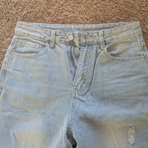 Light Wash Distressed Jeans, Size 6